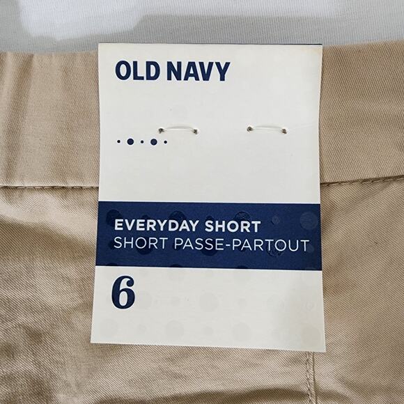 Old Navy Womens Everyday Shorts Size 6 Beige Chino Casual Stretch 5 In Inseam - Picture 4 of 6